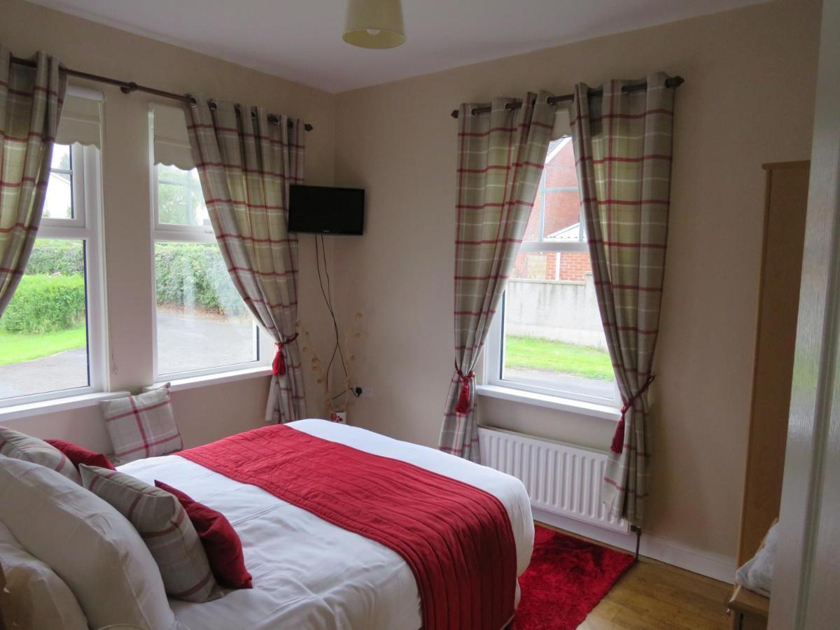 Meadowville Self-Catering Cushendall Esterno foto
